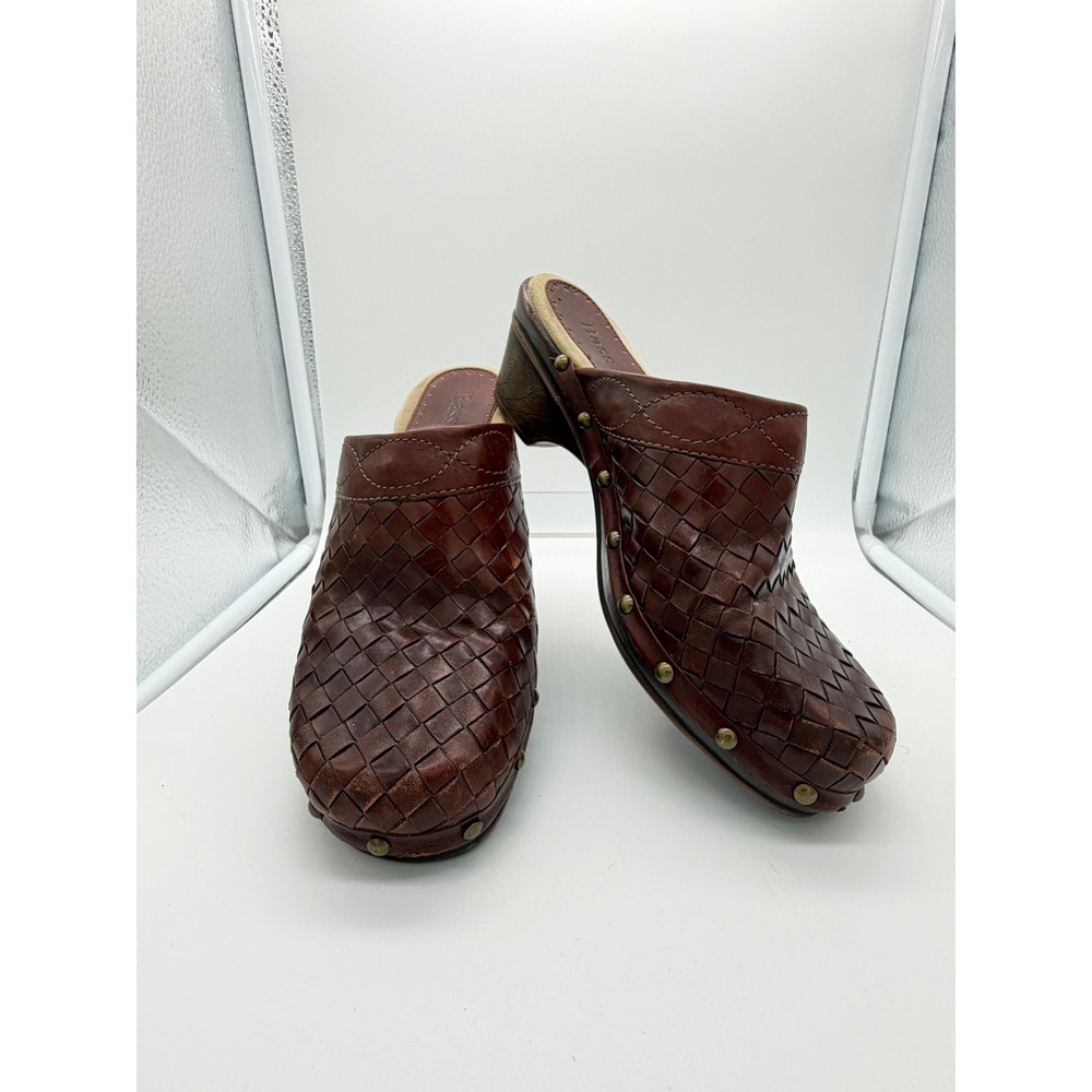 Bass Jillian Woven Leather Clogs Womens 7.5 Brown Good Studded Mules